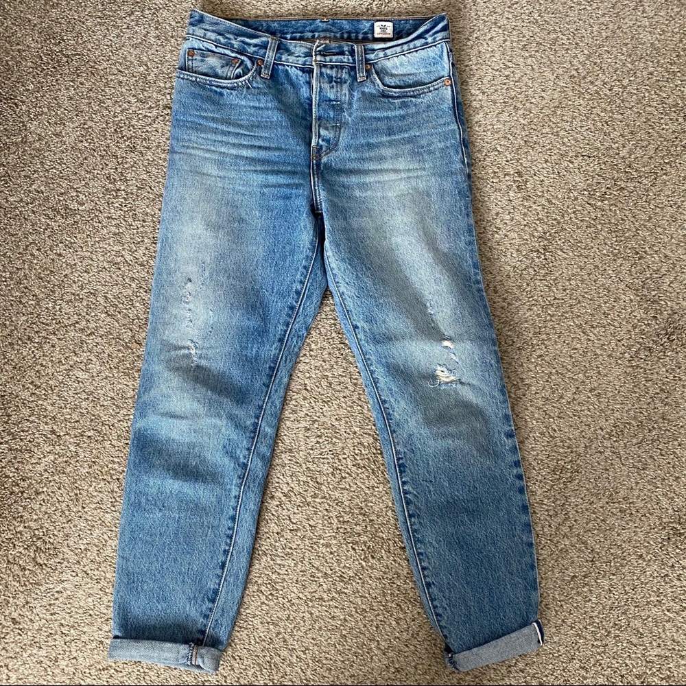 Levi’s Light Wash High Rise Selvedge Jeans 27